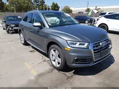WA1CNAFY6K2036102 2019 AUDI Q5