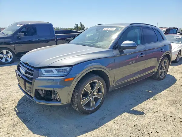 WA1CNAFY6K2084893 2019 AUDI Q5 - Image 1