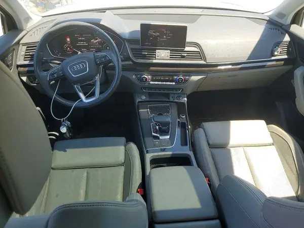WA1CNAFY6K2084893 2019 AUDI Q5 - Image 8