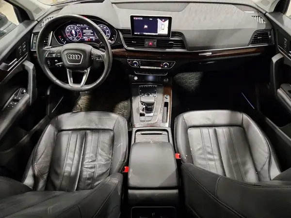 WA1CNAFY6K2104513 2019 AUDI Q5 - Image 8