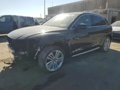 WA1CNAFY6K2113423 2019 AUDI Q5