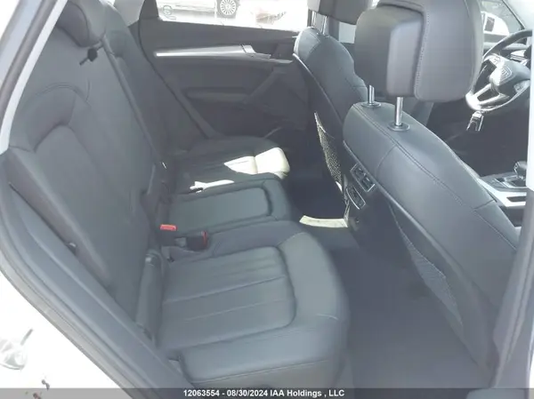 WA1CNAFY6K2123269 2019 AUDI Q5 - Image 8
