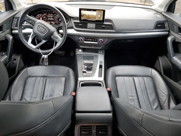 WA1CNAFY7J2014706 2018 AUDI Q5 - Image 8