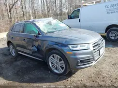 WA1CNAFY7J2054493 2018 AUDI Q5