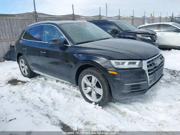 WA1CNAFY7J2118029 2018 AUDI Q5 - Image 1