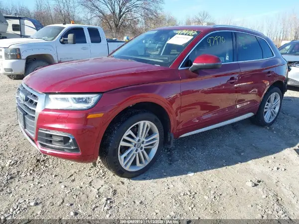 WA1CNAFY7J2170647 2018 AUDI Q5 - Image 2