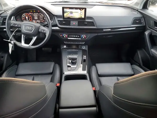 WA1CNAFY7J2180899 2018 AUDI Q5 - Image 8