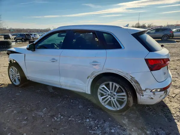 WA1CNAFY7J2201900 2018 AUDI Q5 - Image 2