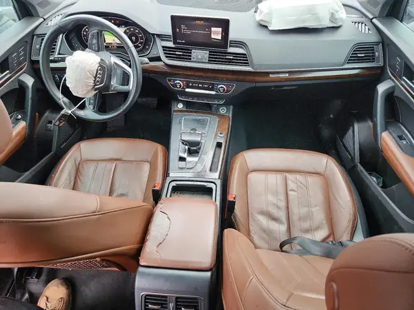 WA1CNAFY7J2201900 2018 AUDI Q5 - Image 8