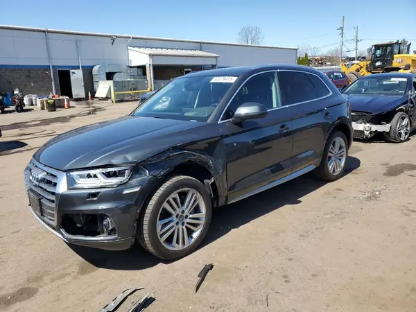 WA1CNAFY7J2235559 2018 AUDI Q5 - Image 1
