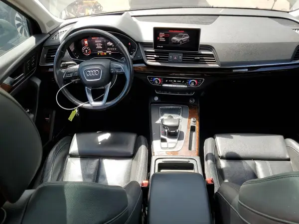 WA1CNAFY8J2006081 2018 AUDI Q5 - Image 8