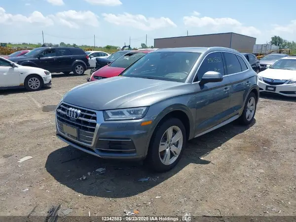 WA1CNAFY8J2016187 2018 AUDI Q5 - Image 2