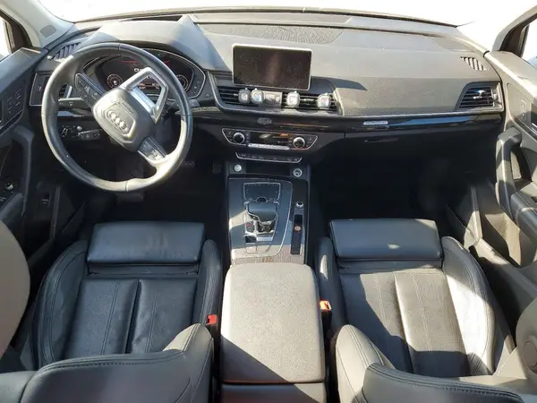 WA1CNAFY8J2070802 2018 AUDI Q5 - Image 8