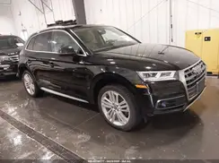 WA1CNAFY8J2144431 2018 AUDI Q5