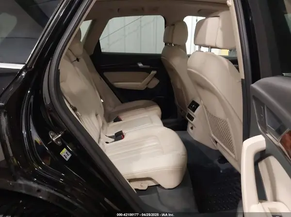 WA1CNAFY8J2144431 2018 AUDI Q5 - Image 8