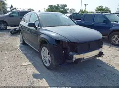 WA1CNAFY8J2160337 2018 AUDI Q5