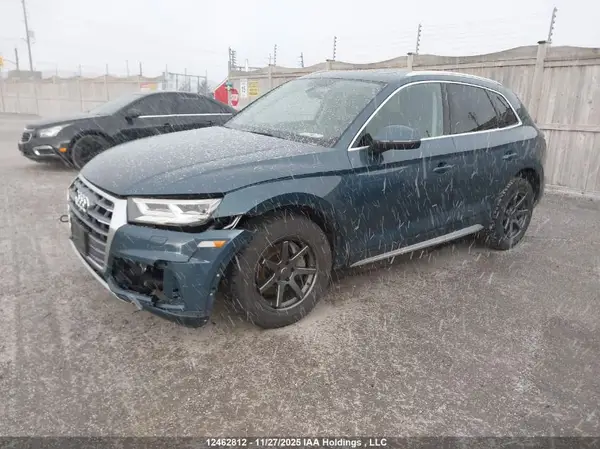 WA1CNAFY8J2206765 2018 AUDI Q5 - Image 2