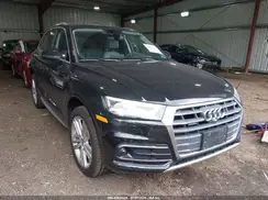 WA1CNAFY8J2216910 2018 AUDI Q5
