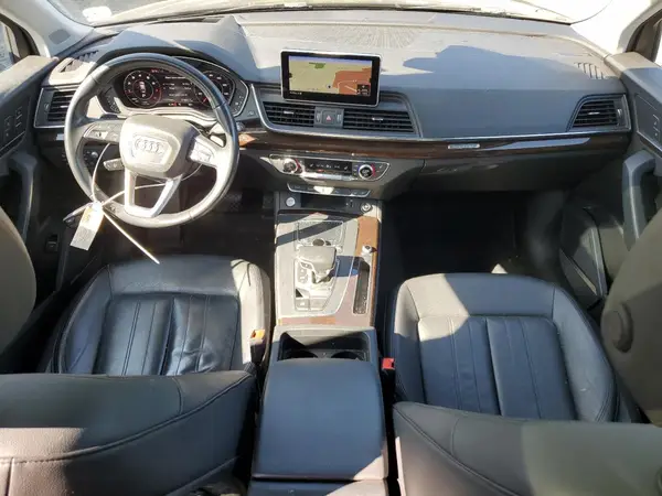 WA1CNAFY8J2218902 2018 AUDI Q5 - Image 8
