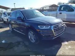 WA1CNAFY8K2037977 2019 AUDI Q5