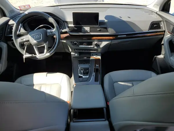 WA1CNAFY8K2045321 2019 AUDI Q5 - Image 8