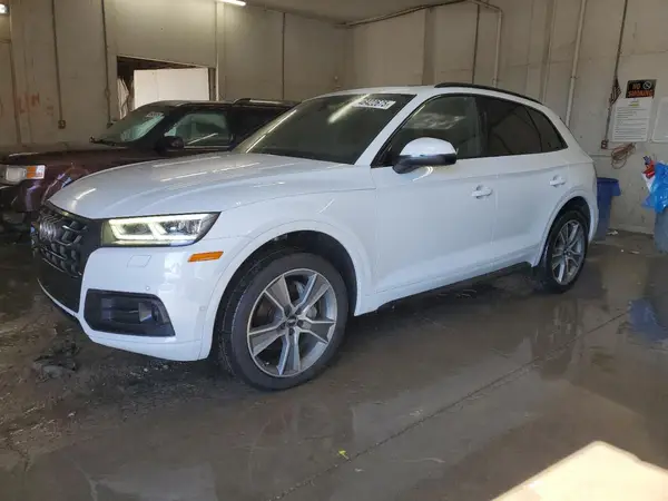 WA1CNAFY8K2071109 2019 AUDI Q5 - Image 1