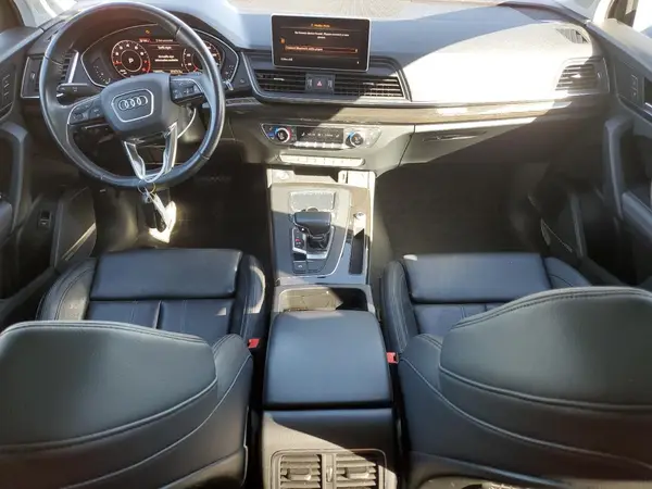 WA1CNAFY8K2102679 2019 AUDI Q5 - Image 8