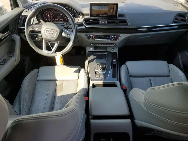 WA1CNAFY8L2063853 2020 AUDI Q5 - Image 8