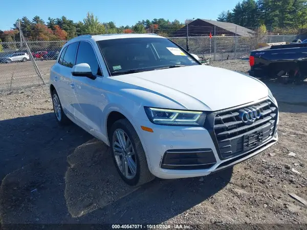WA1CNAFY9J2018059 2018 AUDI Q5 - Image 1
