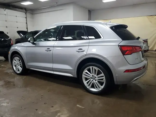 WA1CNAFY9J2020250 2018 AUDI Q5 - Image 2