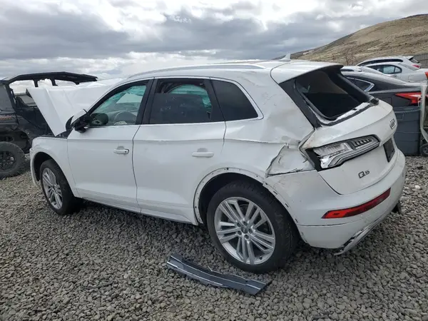 WA1CNAFY9J2025254 2018 AUDI Q5 - Image 2
