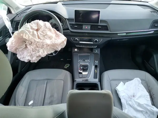 WA1CNAFY9J2062739 2018 AUDI Q5 - Image 8