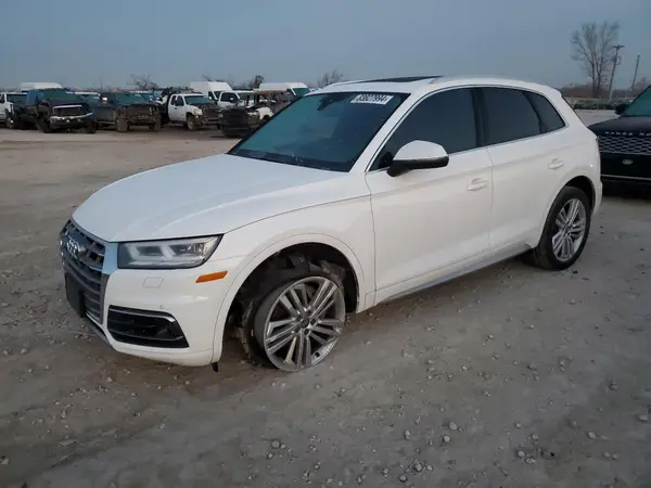 WA1CNAFY9J2071652 2018 AUDI Q5 - Image 1