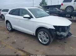 WA1CNAFY9J2098401 2018 AUDI Q5