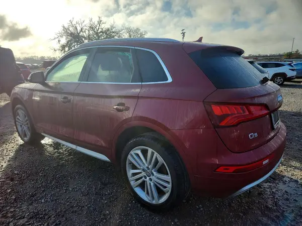 WA1CNAFY9J2105508 2018 AUDI Q5 - Image 2