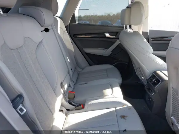 WA1CNAFY9J2126343 2018 AUDI Q5 - Image 8