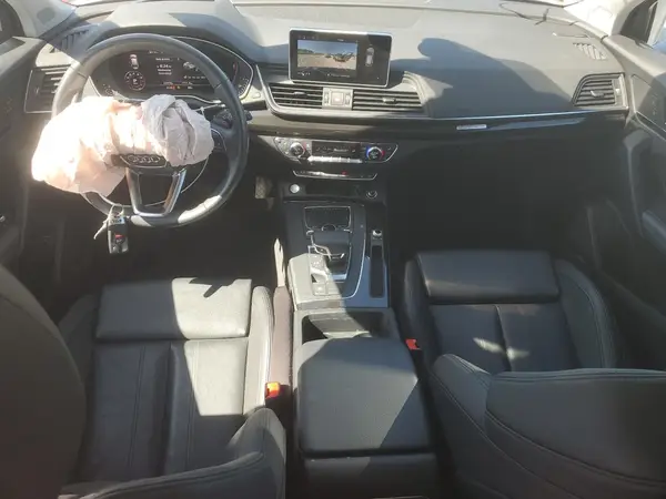 WA1CNAFY9J2158953 2018 AUDI Q5 - Image 8