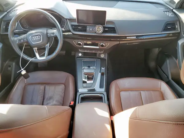 WA1CNAFY9J2220299 2018 AUDI Q5 - Image 8