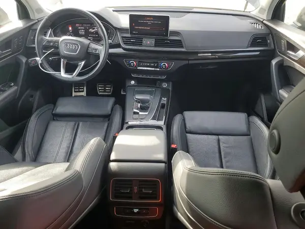 WA1CNAFY9K2038751 2019 AUDI Q5 - Image 8