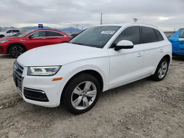 WA1CNAFY9K2042413 2019 AUDI Q5 - Image 1