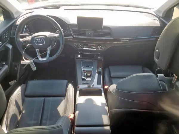 WA1CNAFY9K2061527 2019 AUDI Q5 - Image 8