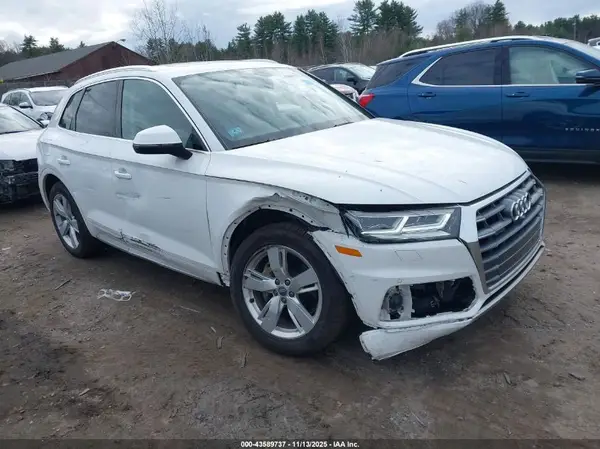 WA1CNAFY9K2087240 2019 AUDI Q5 - Image 1