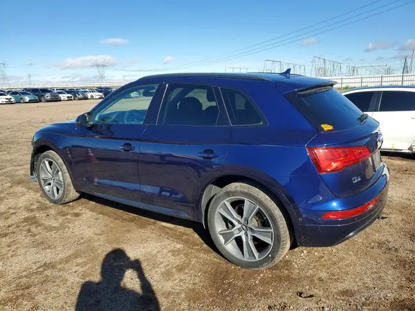 WA1CNAFY9K2088548 2019 AUDI Q5 - Image 2