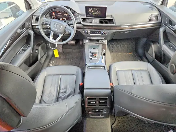 WA1CNAFY9K2094415 2019 AUDI Q5 - Image 8