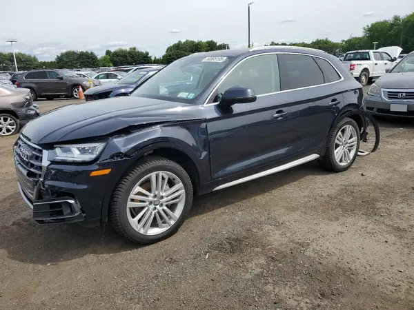 WA1CNAFY9K2128403 2019 AUDI Q5 - Image 1