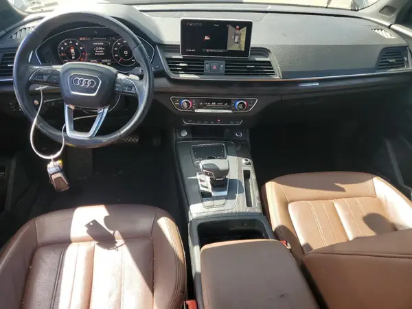 WA1CNAFY9L2030277 2020 AUDI Q5 - Image 8