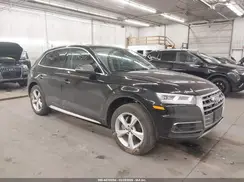 WA1CNAFY9L2087983 2020 AUDI Q5