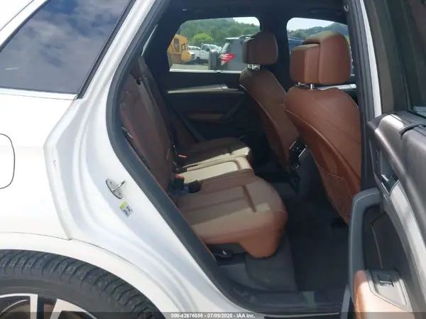 WA1CNAFYXJ2048834 2018 AUDI Q5 - Image 8