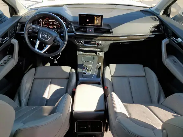 WA1CNAFYXJ2065813 2018 AUDI Q5 - Image 8