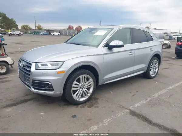 WA1CNAFYXJ2079775 2018 AUDI Q5 - Image 2